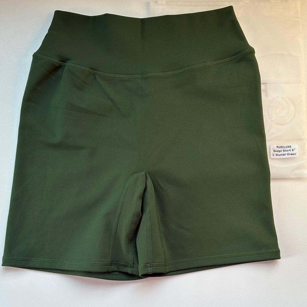 P'tula Pureluxe Sculpt 6” Hunter Green Short - Picture 2 of 3